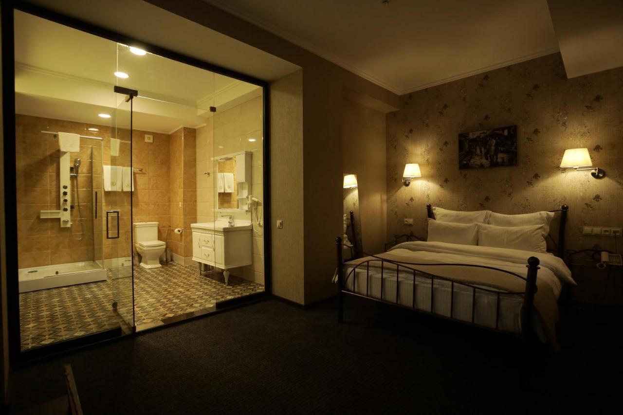 Redline Hotel Tiflis Dış mekan fotoğraf