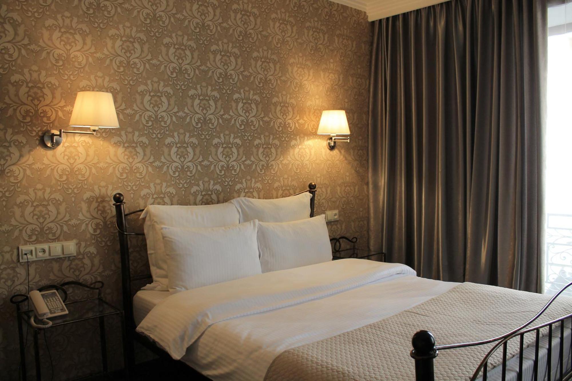 Redline Hotel Tiflis Dış mekan fotoğraf